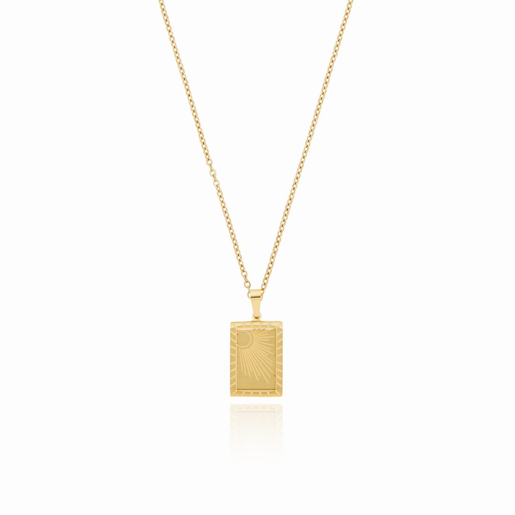 Collar de Oro con Colgante de Placa Amanecer