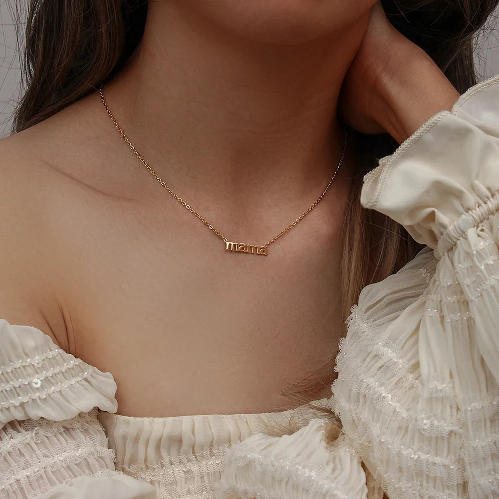 Collar Minimalista de Oro para Mamá - Acero Inoxidable 316L