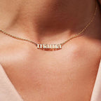 Collar Minimalista de Oro para Mamá - Acero Inoxidable 316L