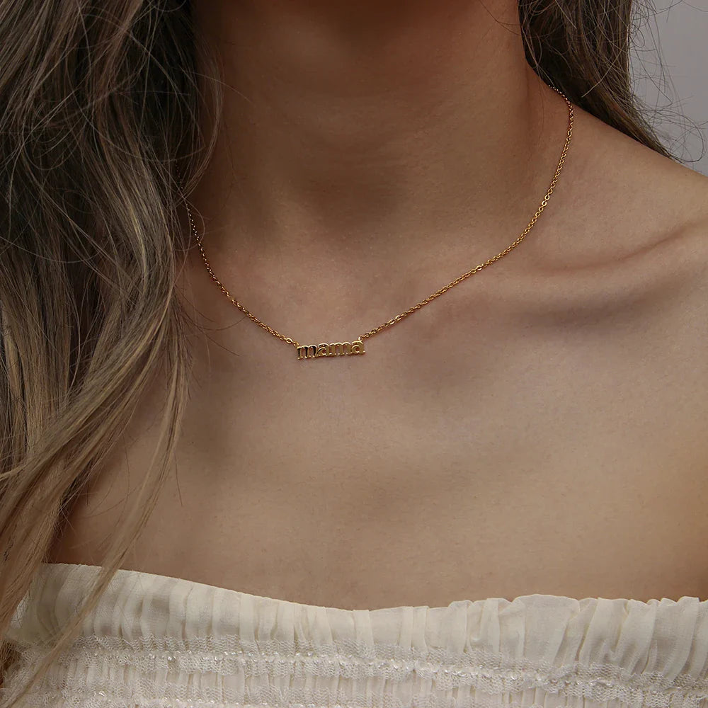 Collar Minimalista de Oro para Mamá - Acero Inoxidable 316L