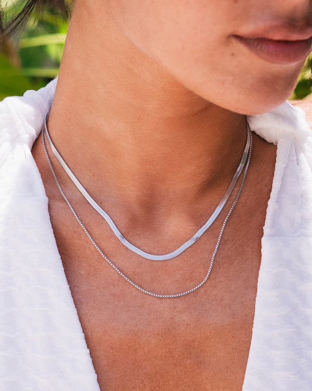 Doble Cadena de Serpiente en Plata - Collar Elegante