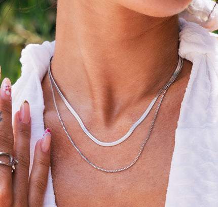 Doble Cadena de Serpiente en Plata - Collar Elegante