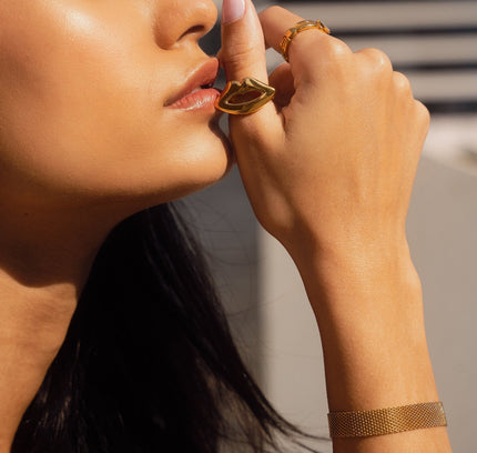 Pulsera de Bucle de Malla - Oro