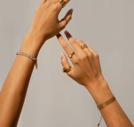 Pulsera de Bucle de Malla - Oro