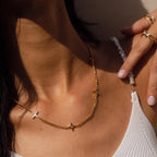Collar Oro de Cuatro Puntos