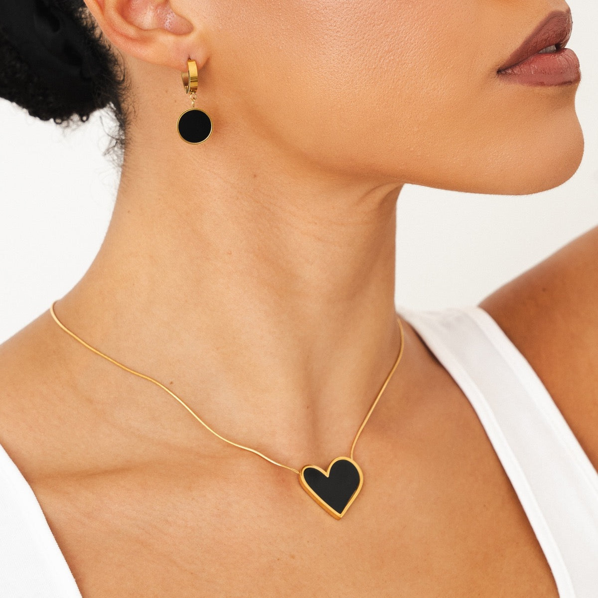 Collar de Corazón de Mármol - Oro y Negro