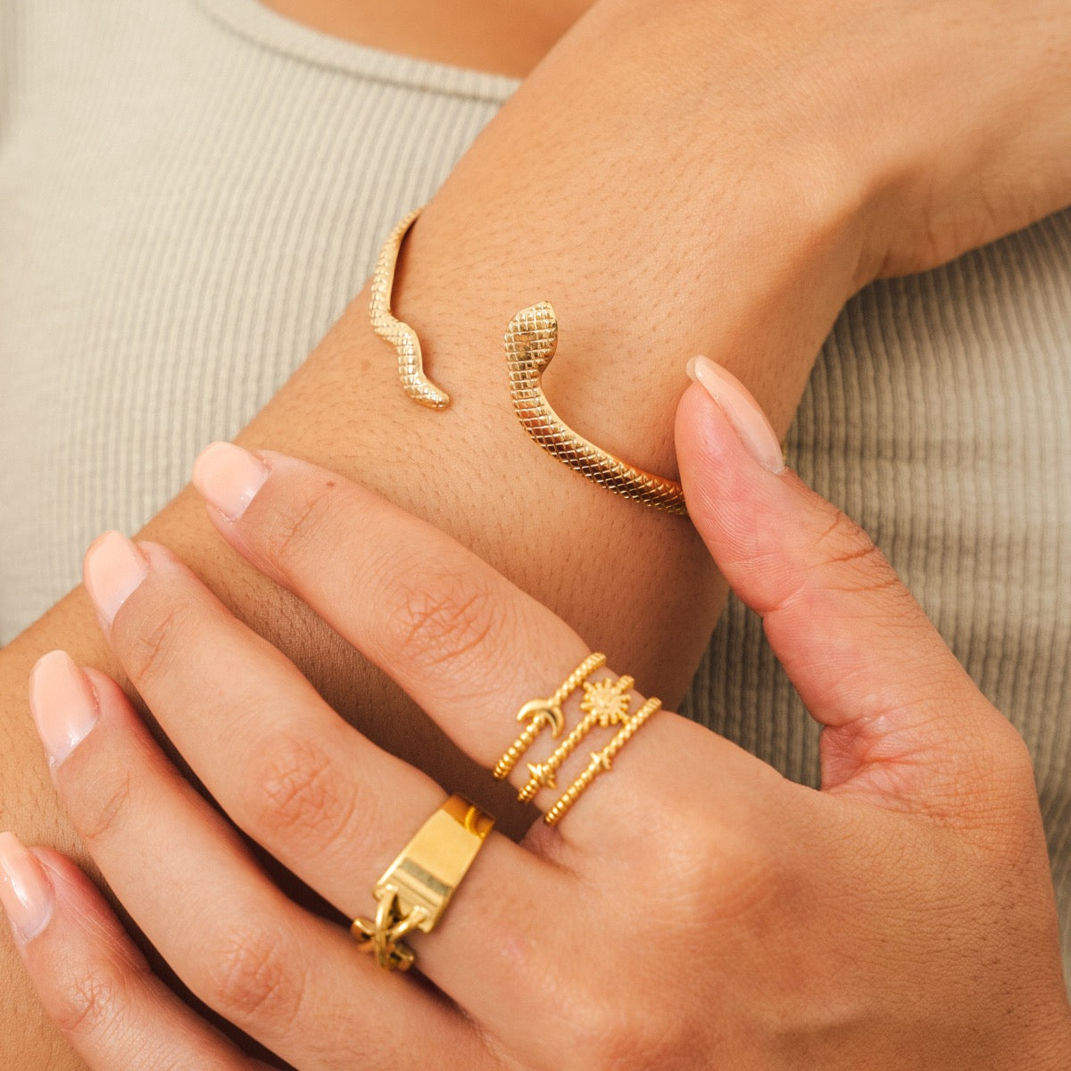 Pulsera Serpiente - Dorada