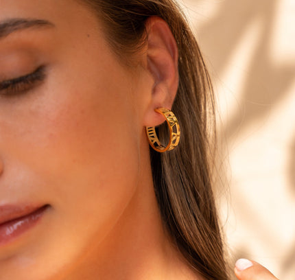 Aros con Números Huecos - Oro