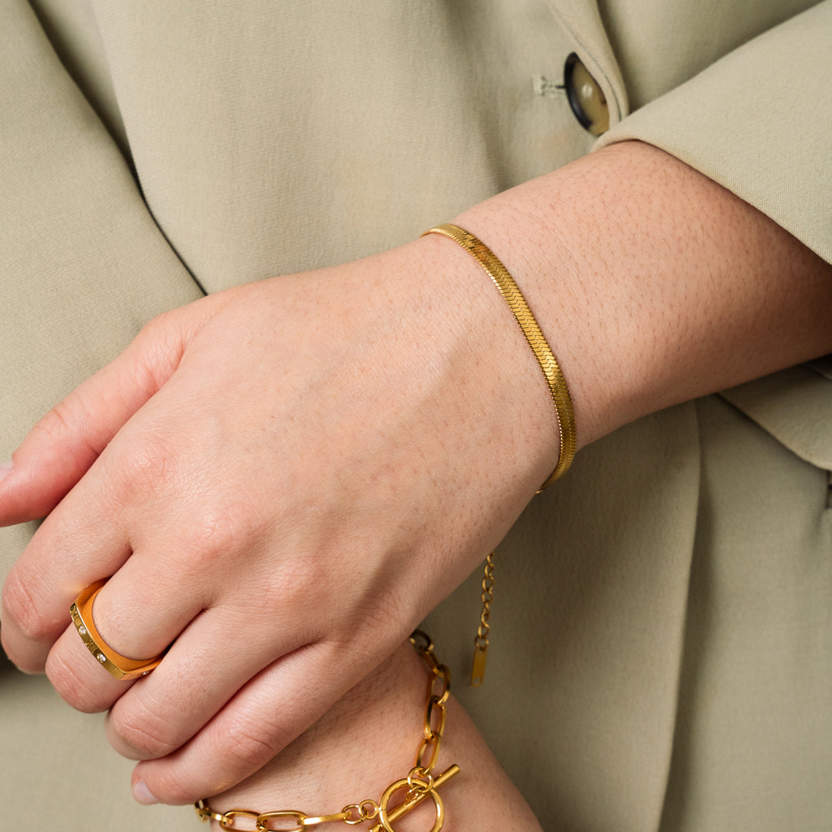 Pulsera de Serpiente en Oro
