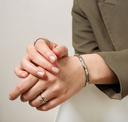 Brazalete de Bambú con Acabado en Plata