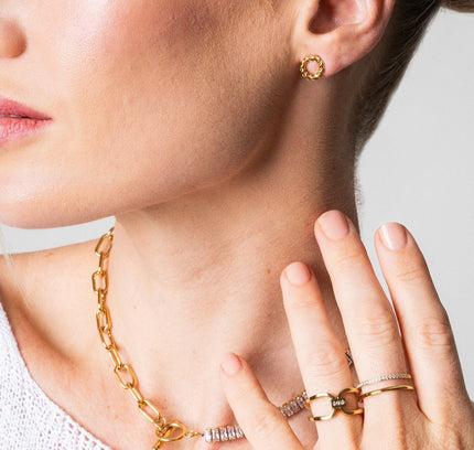 Pendientes de Stud con Cuerda Fina - Oro