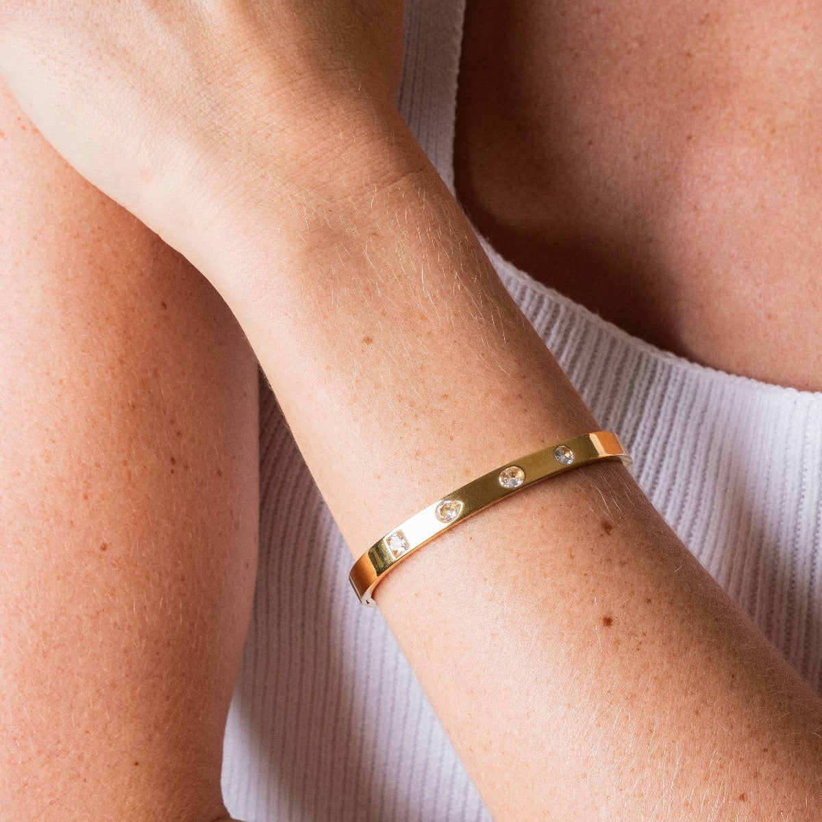 Pulsera de Gemas Variadas - Oro
