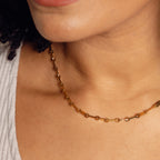 Collar de Cadena con Clip para Tableta - Color Oro
