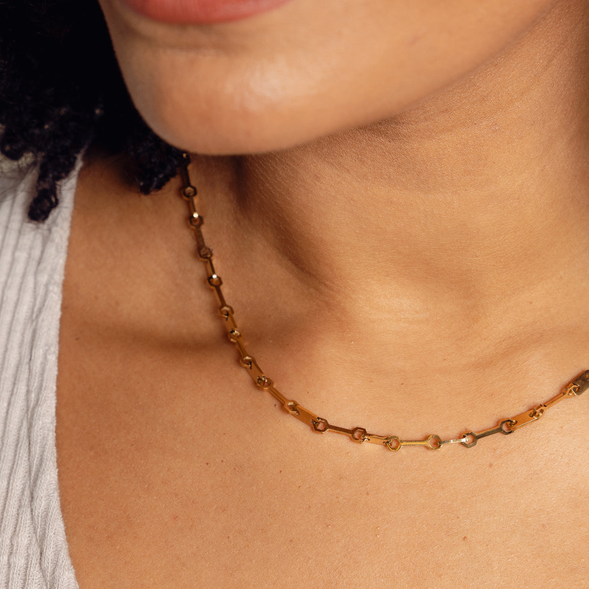 Collar de Cadena con Clip para Tableta - Color Oro