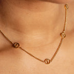 Collar Colgante Sierra en Dorado