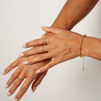 Pulsera de Perlas en Cadena - Color Dorado