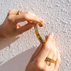 Brazalete de Hojas Trenzadas - Baño de Oro de 18k
