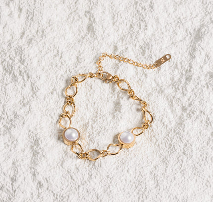 Pulsera de Oro con Colgante de Perla Cora