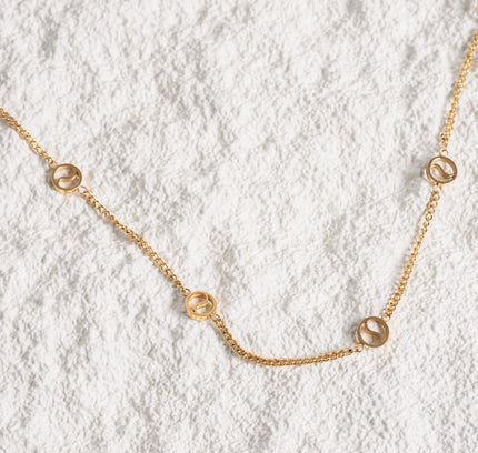 Collar Colgante Sierra en Dorado
