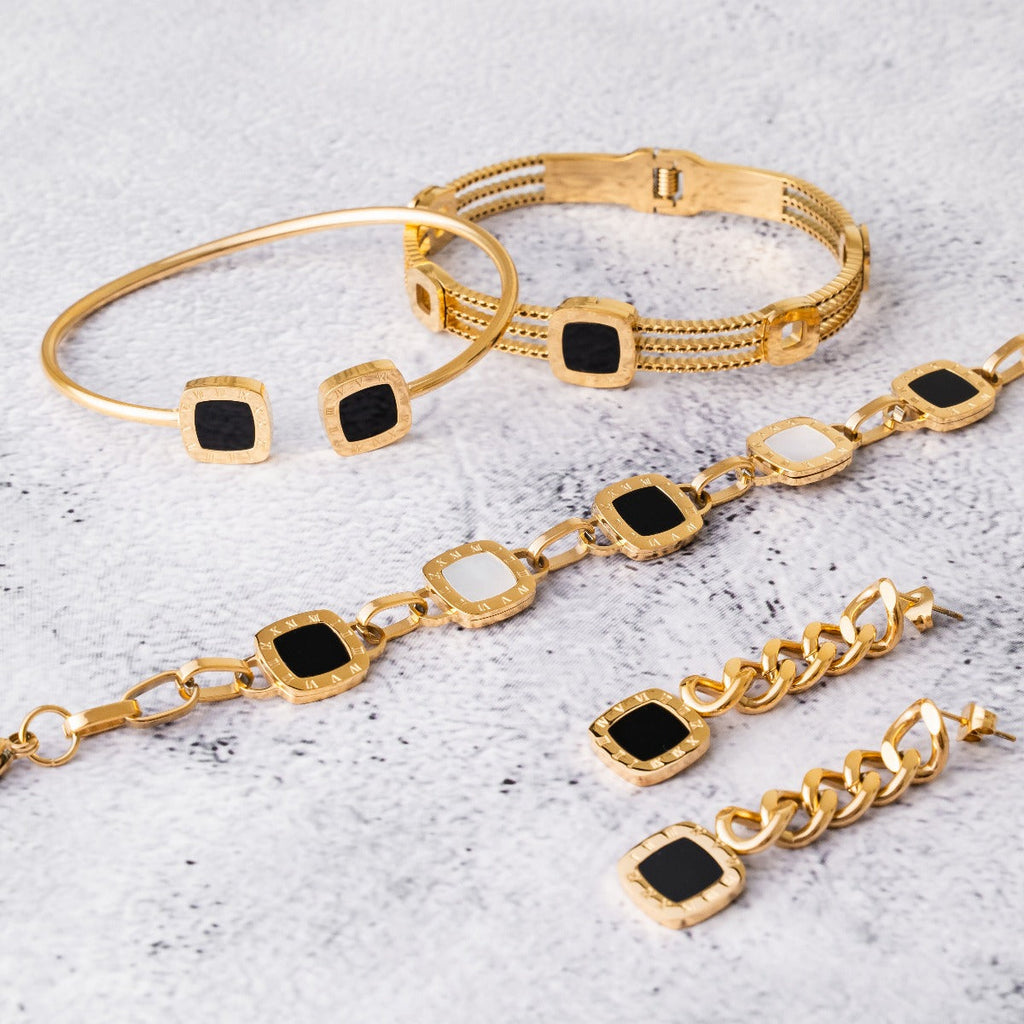 Pulsera de Onyx Cuadrada - Oro