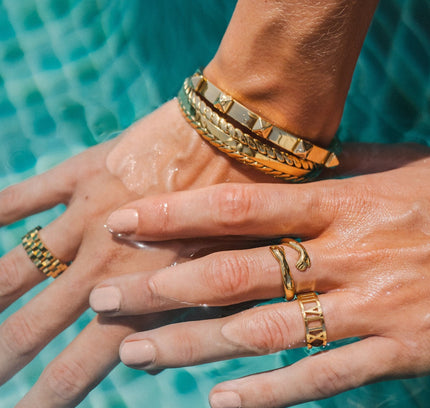 Brazalete de Hojas Trenzadas - Baño de Oro de 18k