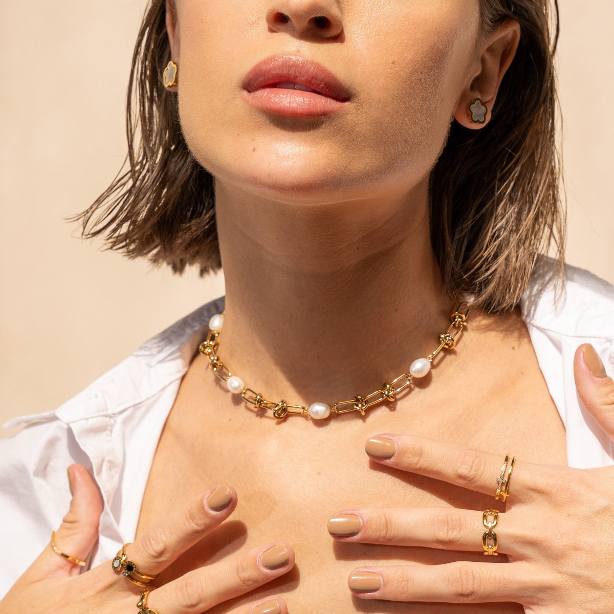 Collar de Perlas con Nudos - Oro