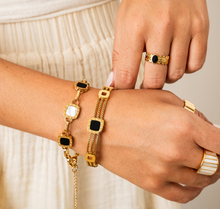 Pulsera Monocromática de Cadena con Clip - Color Oro