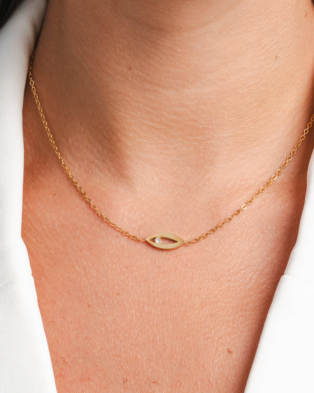 Oro Collar con Colgante de Ojo de Piedra