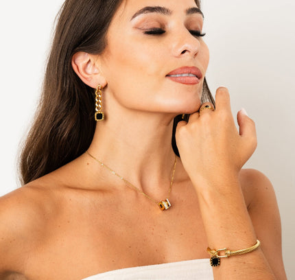Collar Rubix de Piedra en Oro