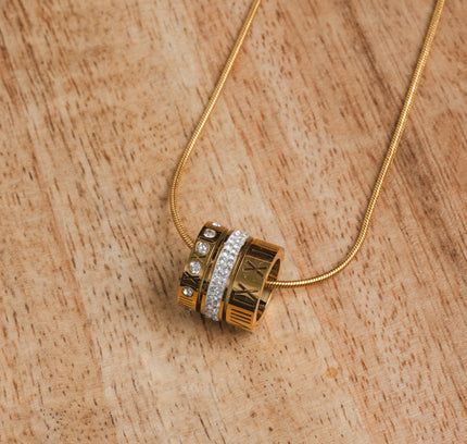 Collar de Triple Anillo Apilado - Oro