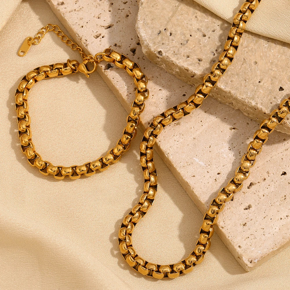 E.B.belle Conjunto de joyería de acero inoxidable chapado en oro de 18 quilates, cadena de serpiente gruesa y sin deslustre, collar, pulseras