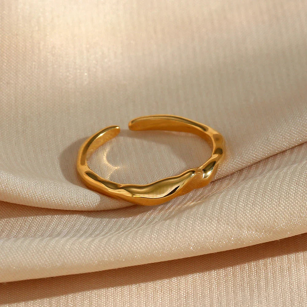 Anillo Ajustable de Acero Inoxidable Chapado en Oro
