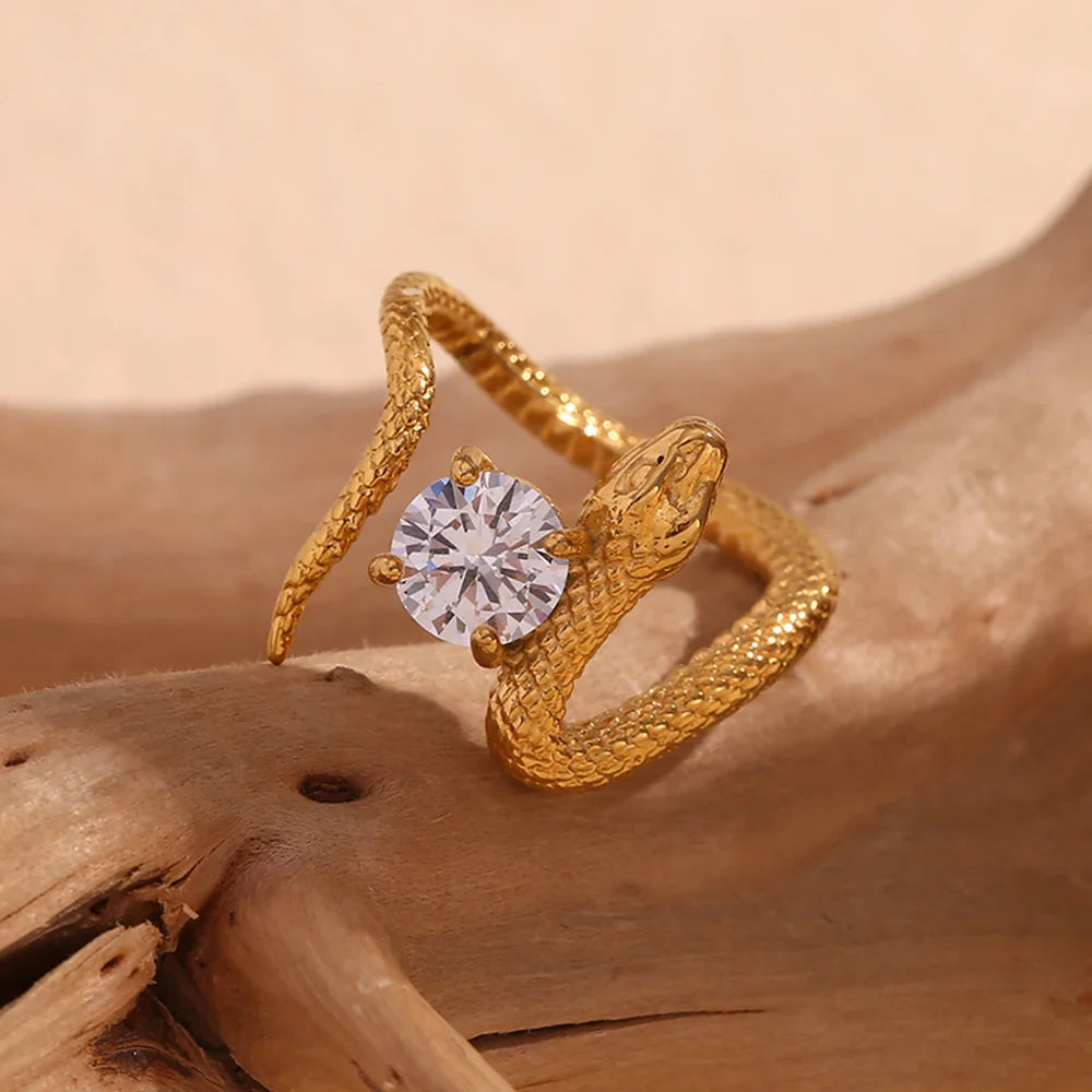 Anillo Serpiente de Circonio Chapado en Oro 18K