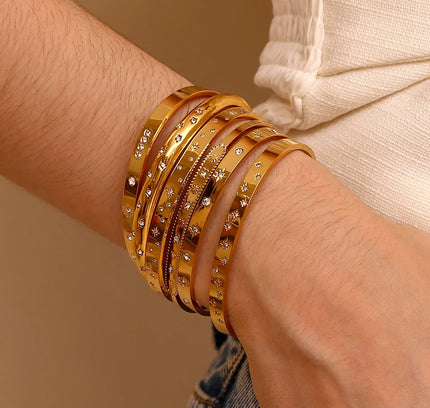 E.B.belle, venta al por mayor, brazaletes chapados en oro de 18 quilates de acero inoxidable para mujer, joyería minimalista de moda, pulsera de estrella de cristal