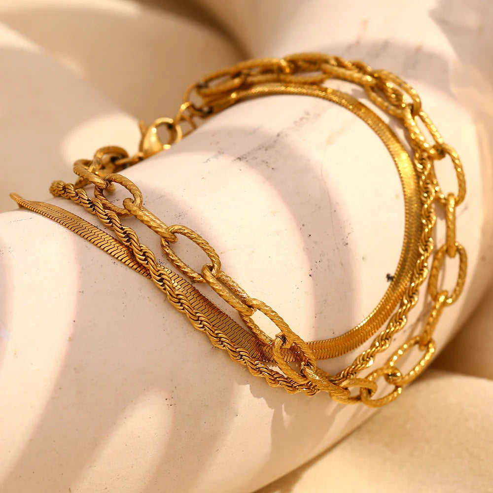 Pulsera de Tres Capas Chapada en Oro 18K