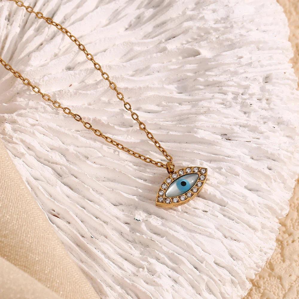 Collar de Ojo Turco con Colgante de Acero Inoxidable Chapado en Oro