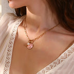 Collar con Colgante de Concha Multicolor Chapado en Oro