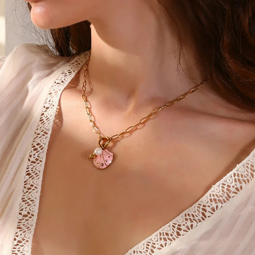 Collar con Colgante de Concha Multicolor Chapado en Oro