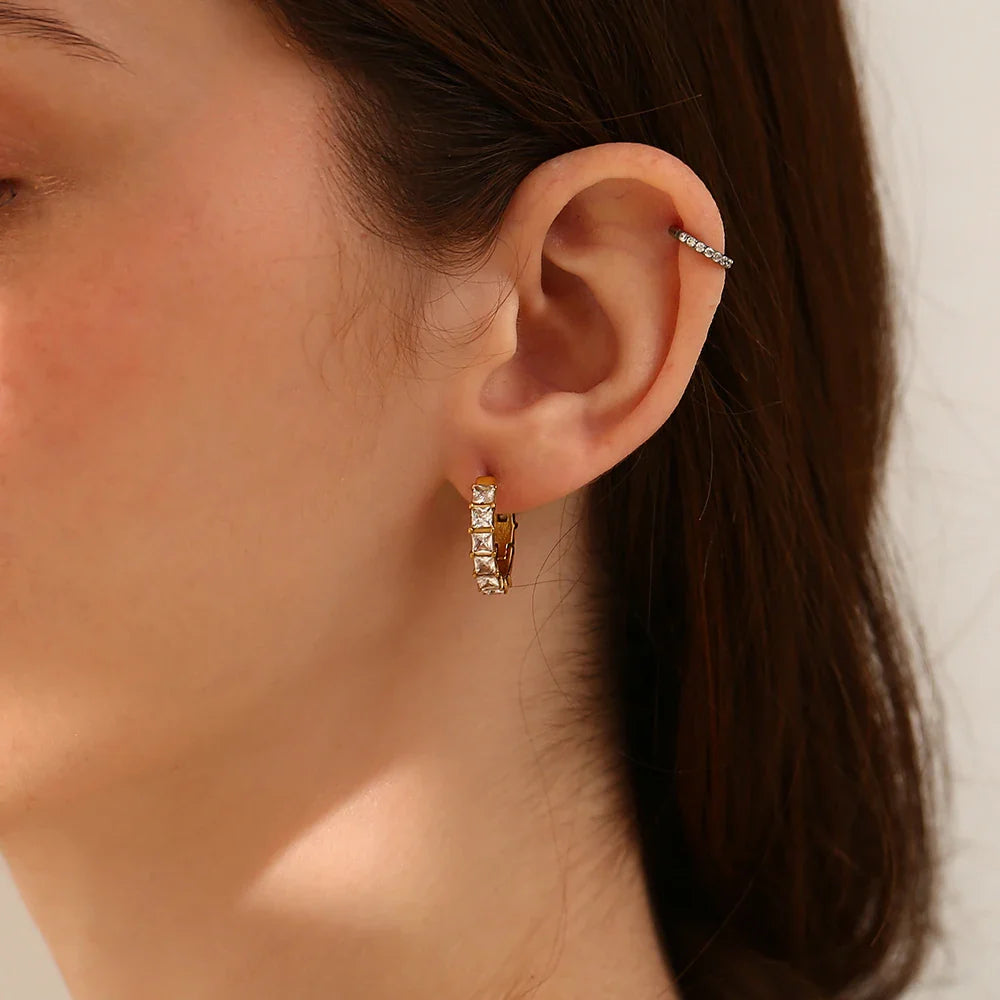 Pendientes de Aro Dorados con Diamantes de Imitación