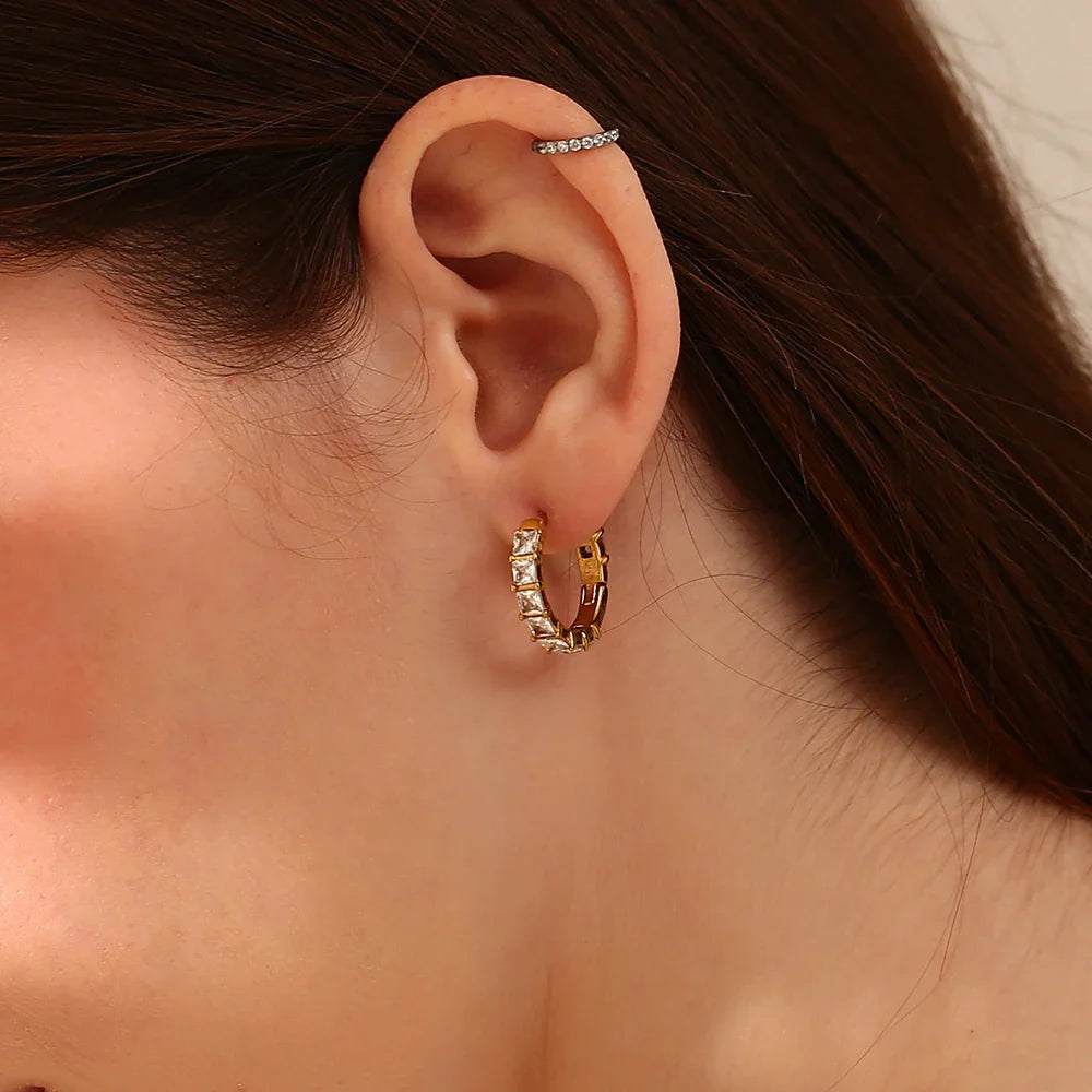 Pendientes de Aro Dorados con Diamantes de Imitación