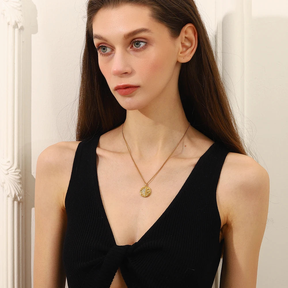 E.B.belle nueva tendencia de acero inoxidable chapado en oro de 18 quilates exquisito collar con colgante de estrella de circón redondo joyería de moda para mujer