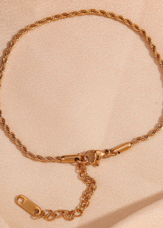 E.B.belle Torsión Cadena Tobillera Minimalista Pulsera de acero inoxidable chapada en oro de 18 quilates en la pierna Accesorios de joya para regalo de mujer