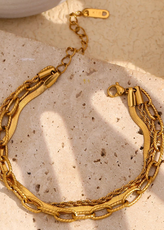 E.B.belle Cadena de bacelet de tres capas, cadena de serpiente, cadena retorcida chapada en oro de 18 quilates, joyería exquisita para fiesta de mujer