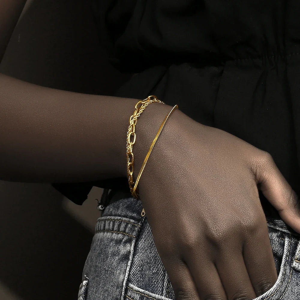 Pulsera de Tres Capas Chapada en Oro 18K