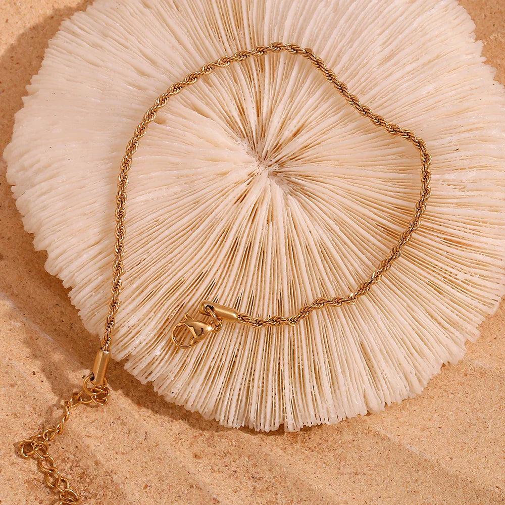 Tobillera Minimalista de Acero Inoxidable Chapada en Oro