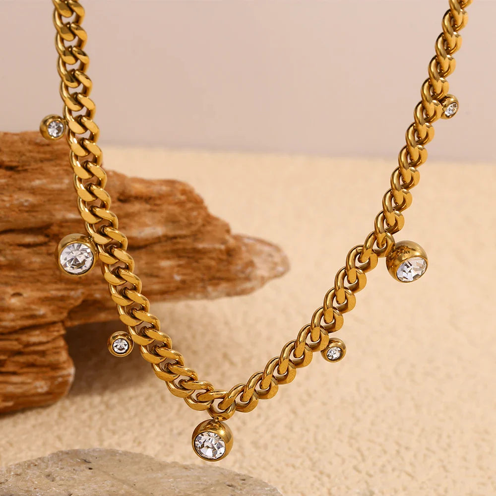 Collar Gargantilla con Cristales y Baño de Oro 18k
