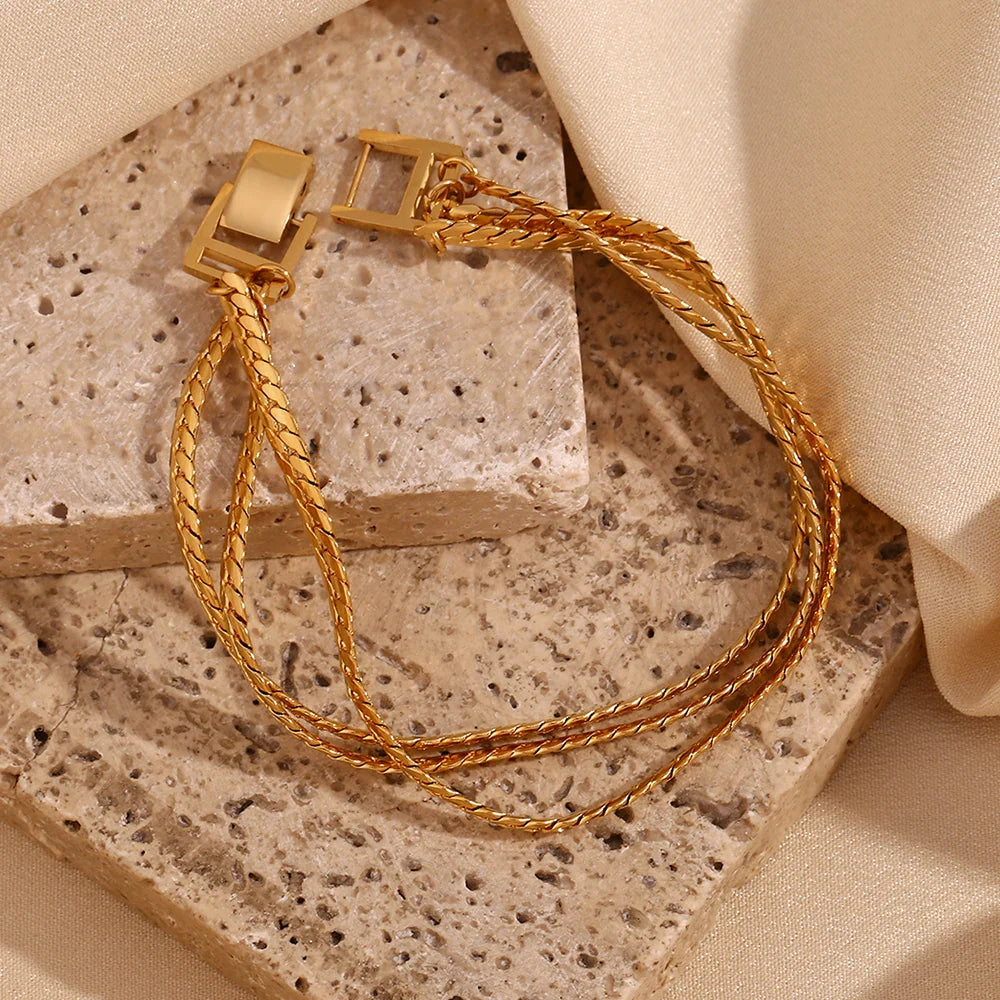 Pulsera de Acero Inoxidable Chapada en Oro 18K para Mujer