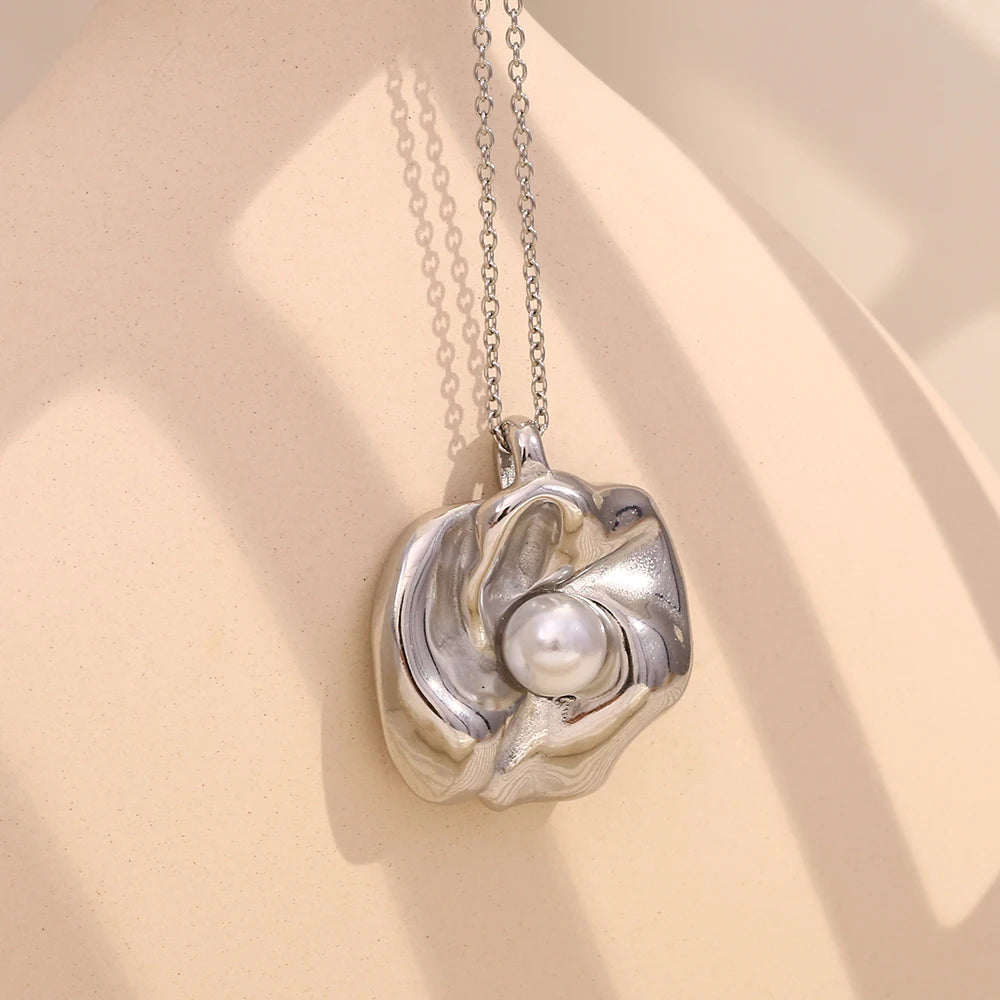 E.B.belle, nuevo diseño, collar con colgante de flor de perla, acero inoxidable, chapado en oro, joyería elegante para mujer a la moda