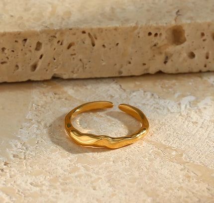 E.B.belle Anillos ajustables de acero inoxidable chapados en oro de 18 quilates resistentes al agua para mujer, anillo de dedo de tamaño abierto con textura Irregular