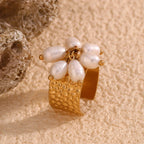 Anillo Ajustable de Acero Inoxidable con Perlas Elegantes